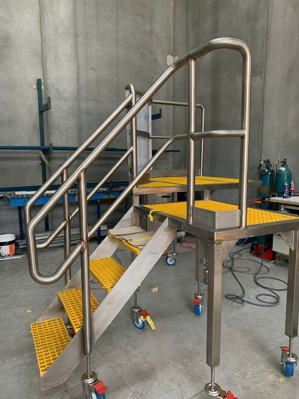 Mobile Stainless Steel Work Platform